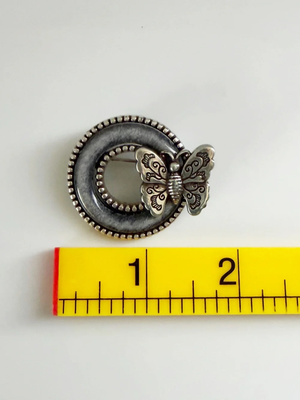 Vintage Brighton Butterfly Round Enamel Wreath Brooch Pin C Clasp